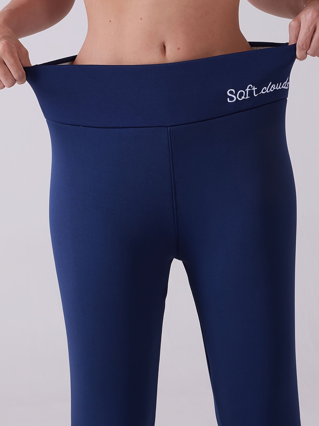 Calça Térmica Feminina em Poliamida com Elasticidade Média – Conforto e Modelagem Perfeita