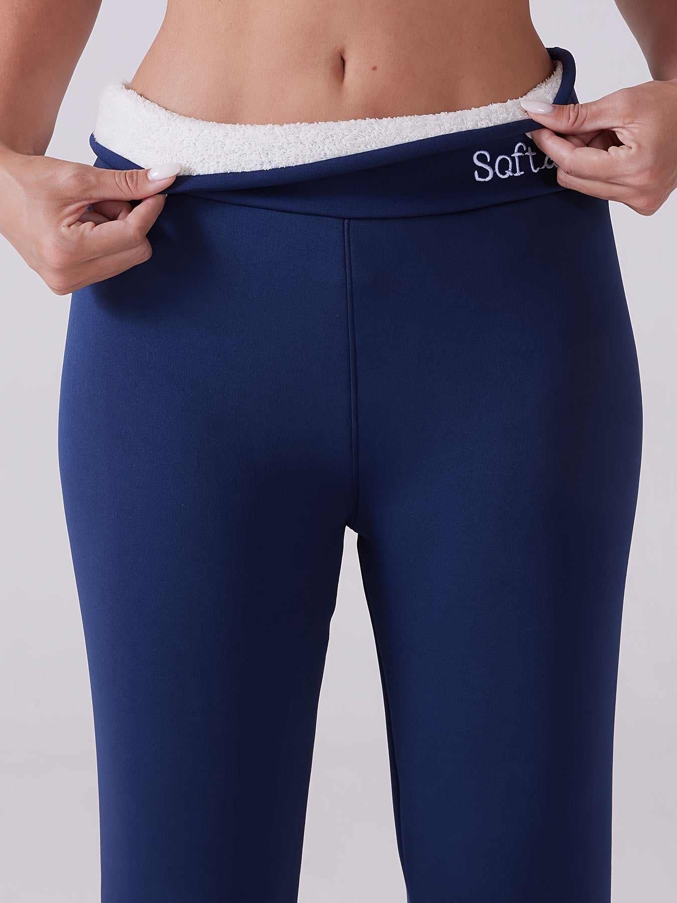 Calça Térmica Feminina em Poliamida com Elasticidade Média – Conforto e Modelagem Perfeita